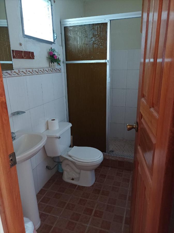 Cabanas Mountain River Lake Inn Nueva California المظهر الخارجي الصورة